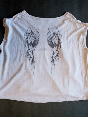 wing back print shortTee